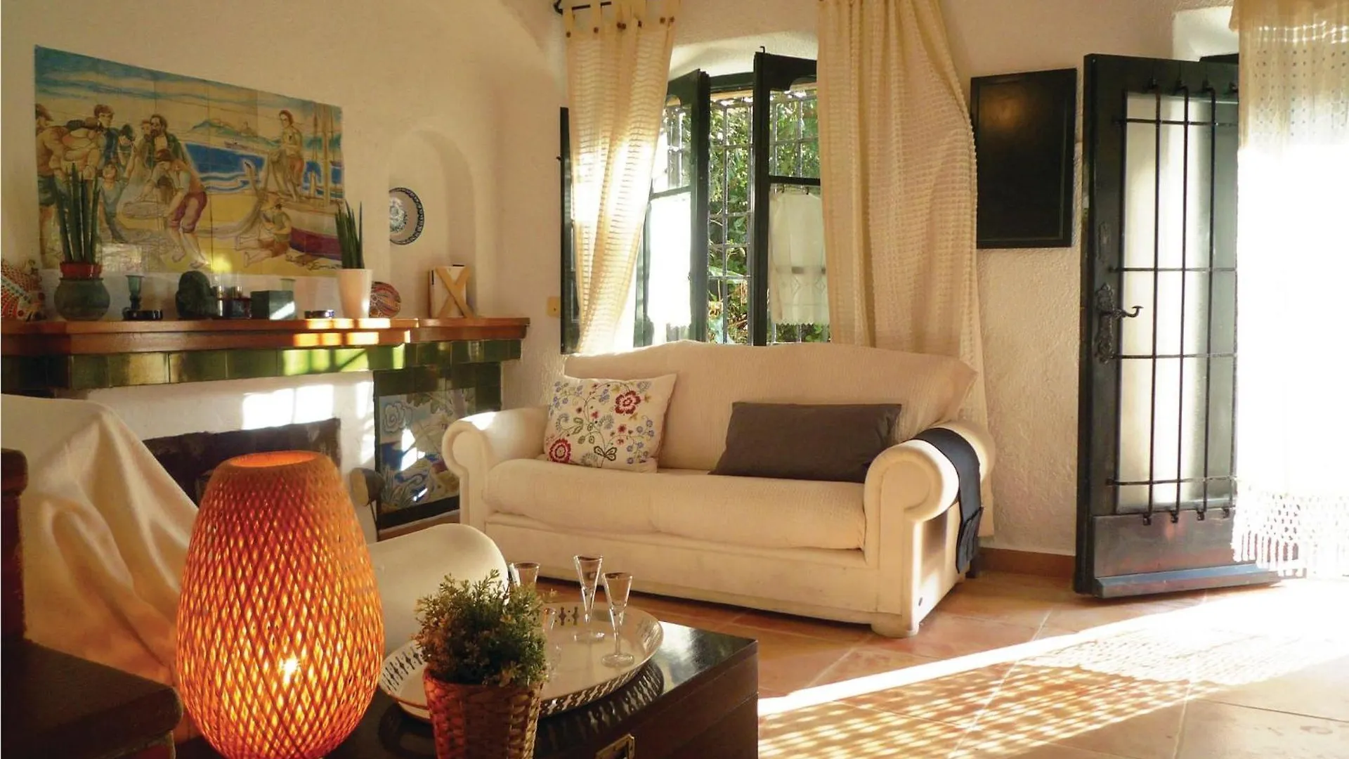 Beautiful Home In Tossa De Mar With Kitchen Holiday home