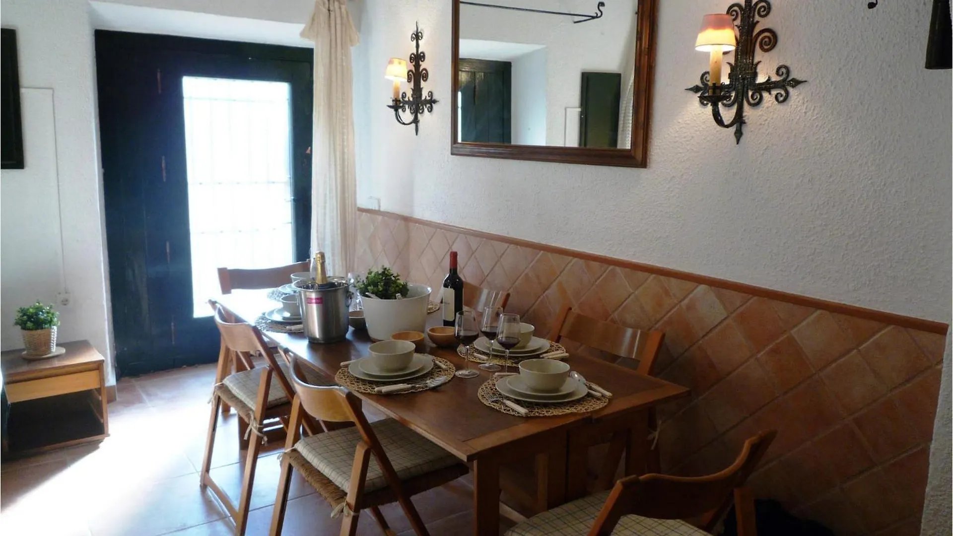 Beautiful Home In Tossa De Mar With Kitchen Holiday home