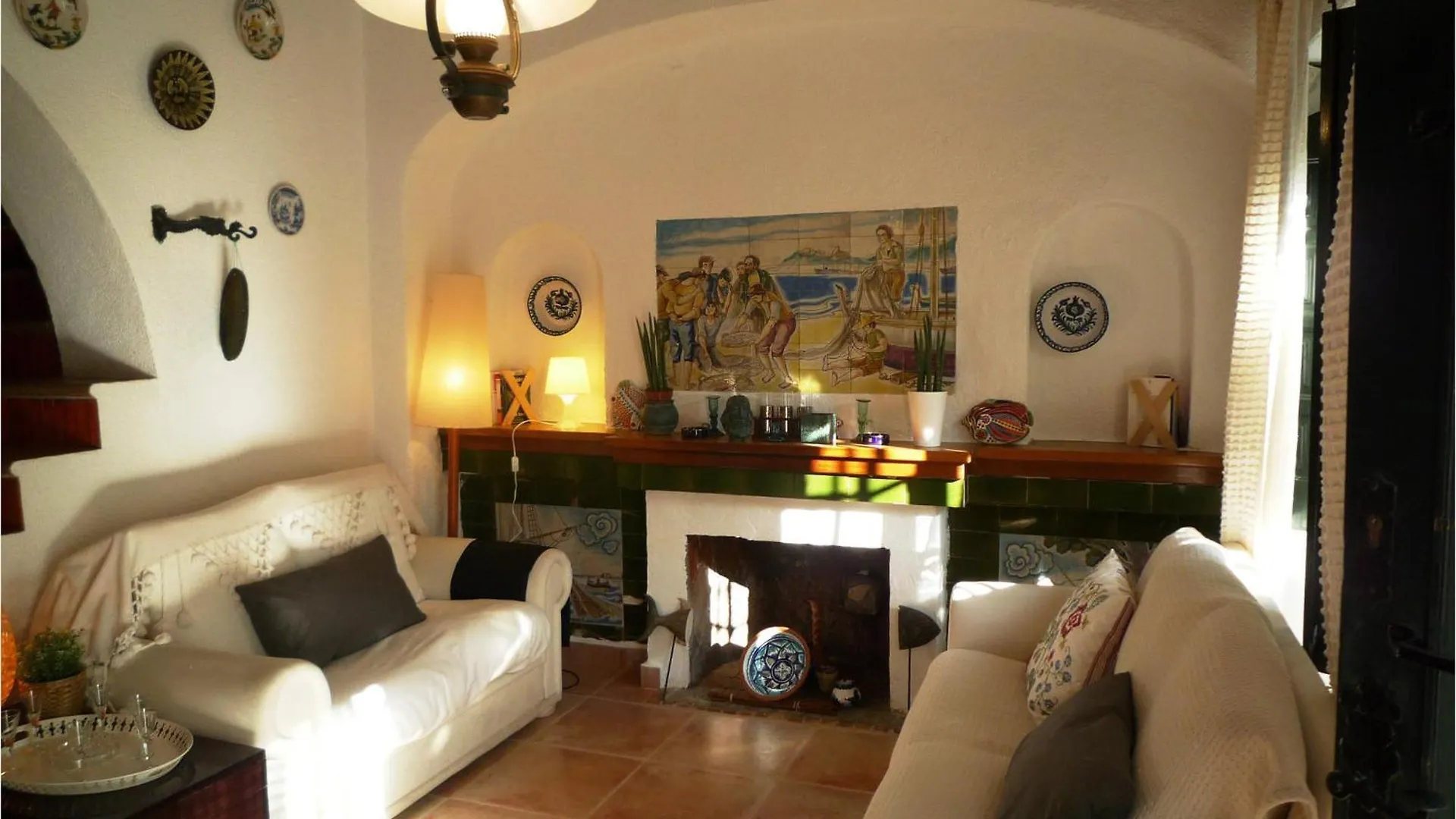 Beautiful Home In Tossa De Mar With Kitchen